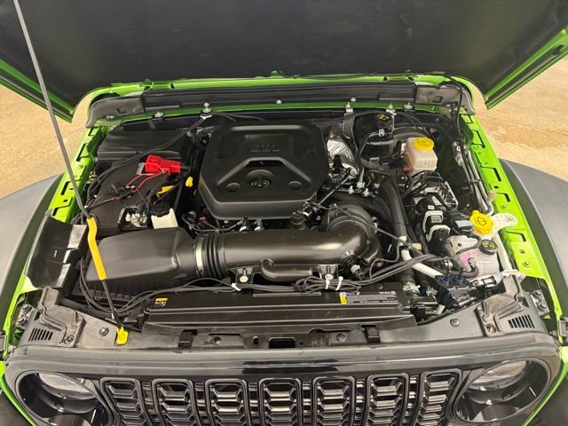 Used 2025 Jeep Wrangler Willys image 27
