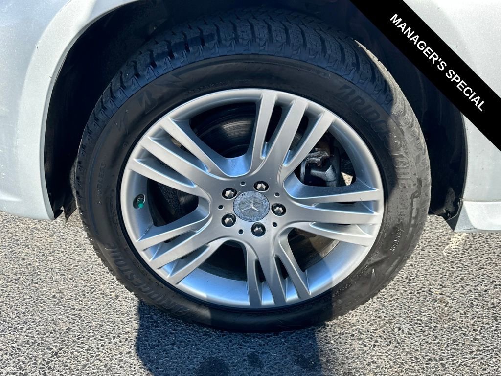 Used 2013 Mercedes-Benz GLK 350 4MATIC image 10