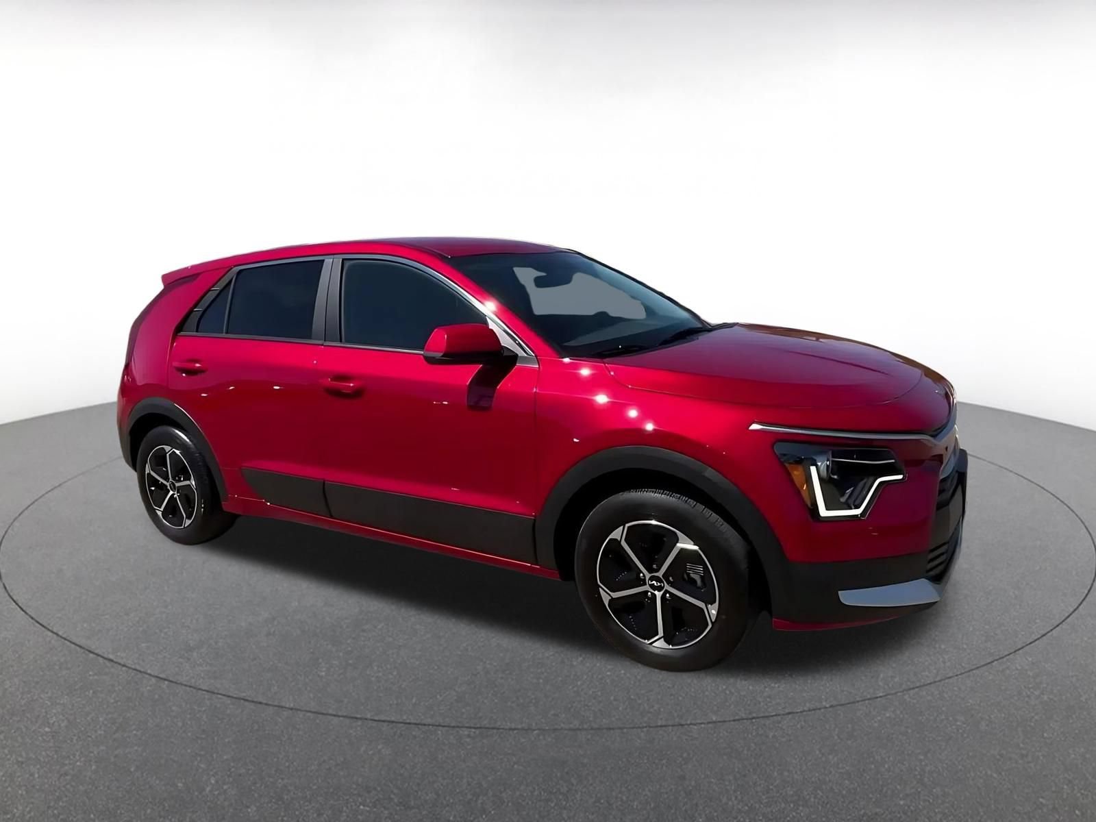 Used 2026 Kia Niro LX FWD video 2