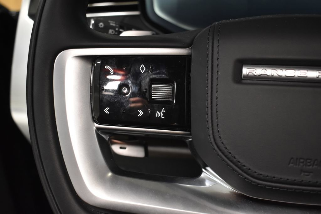 Used 2025 Land Rover Range Rover Long Wheelbase SE image 30