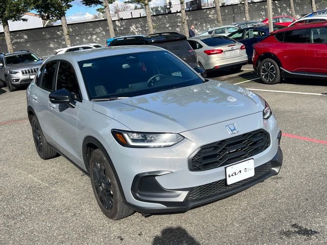 Used 2025 Honda HR-V Sport image 5
