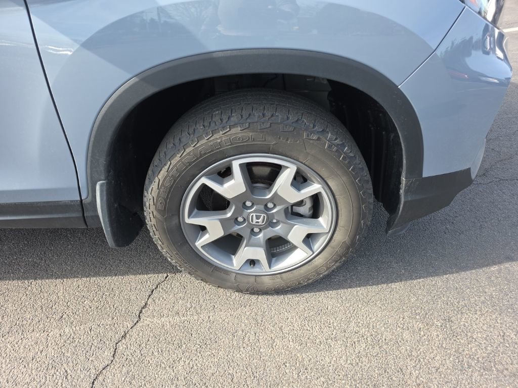 Used 2023 Honda Passport TrailSport image 9