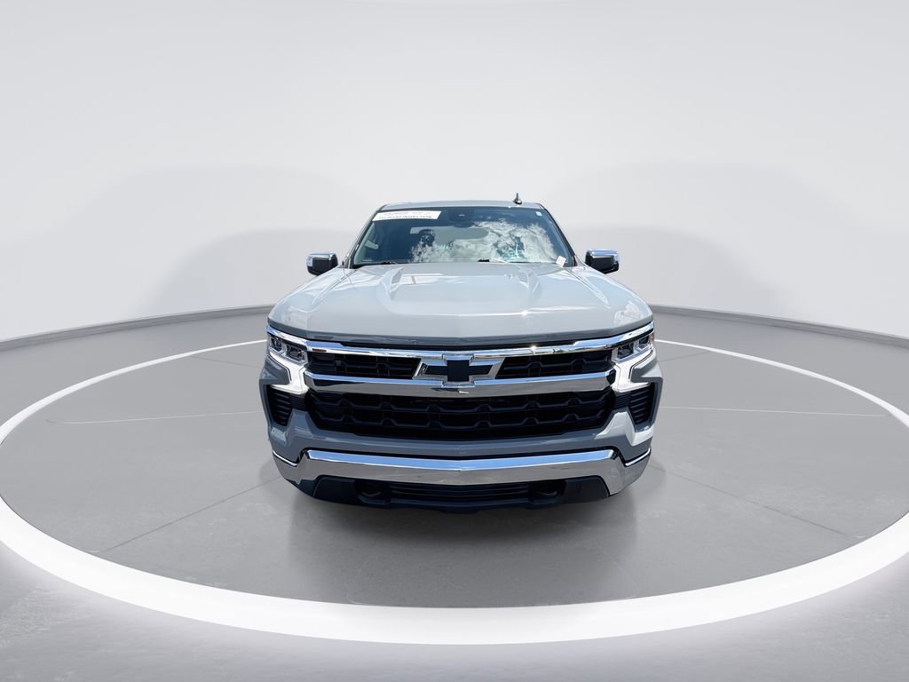 Used 2024 Chevrolet Silverado 1500 LT AWD/4WD image 3