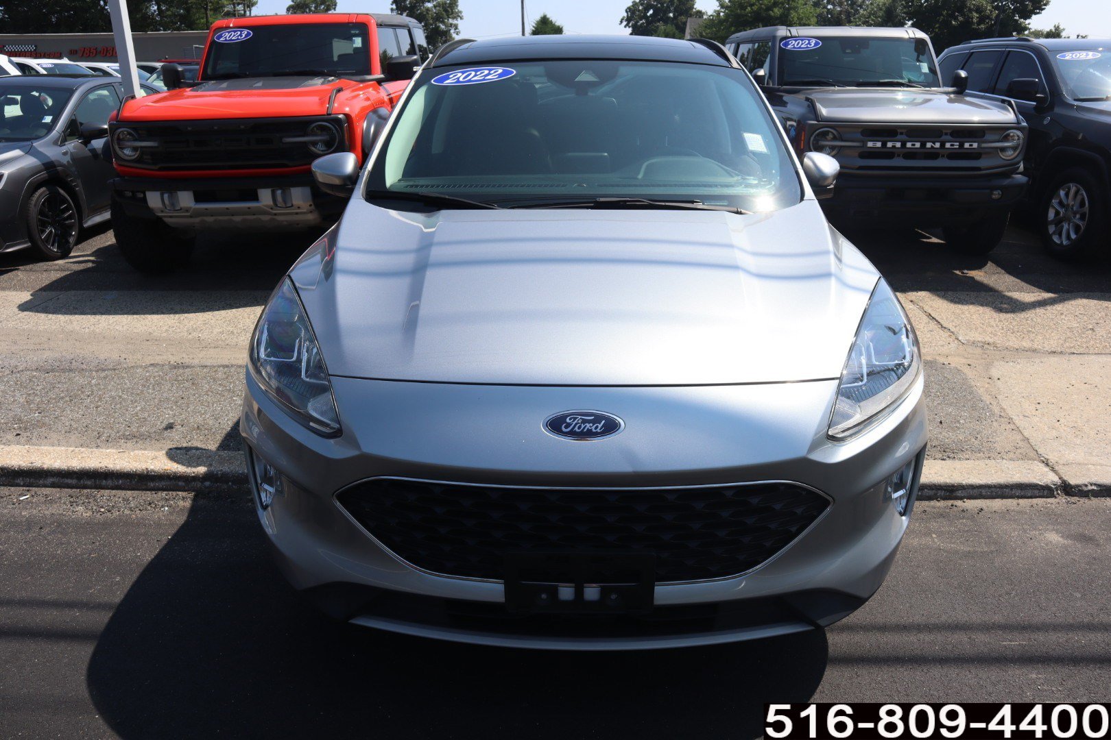 Used 2022 Ford Escape SEL w/ Technology Package FWD image 2