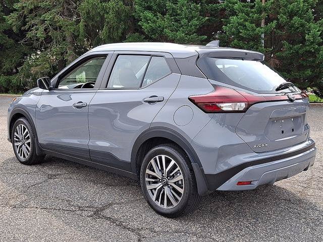Certified 2024 Nissan Kicks SV FWD image 5