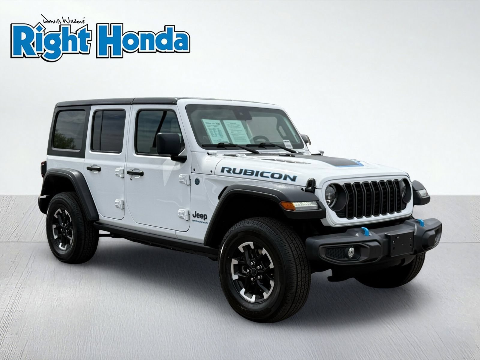 Used 2024 Jeep Wrangler Unlimited Rubicon 4xe AWD/4WD image 10