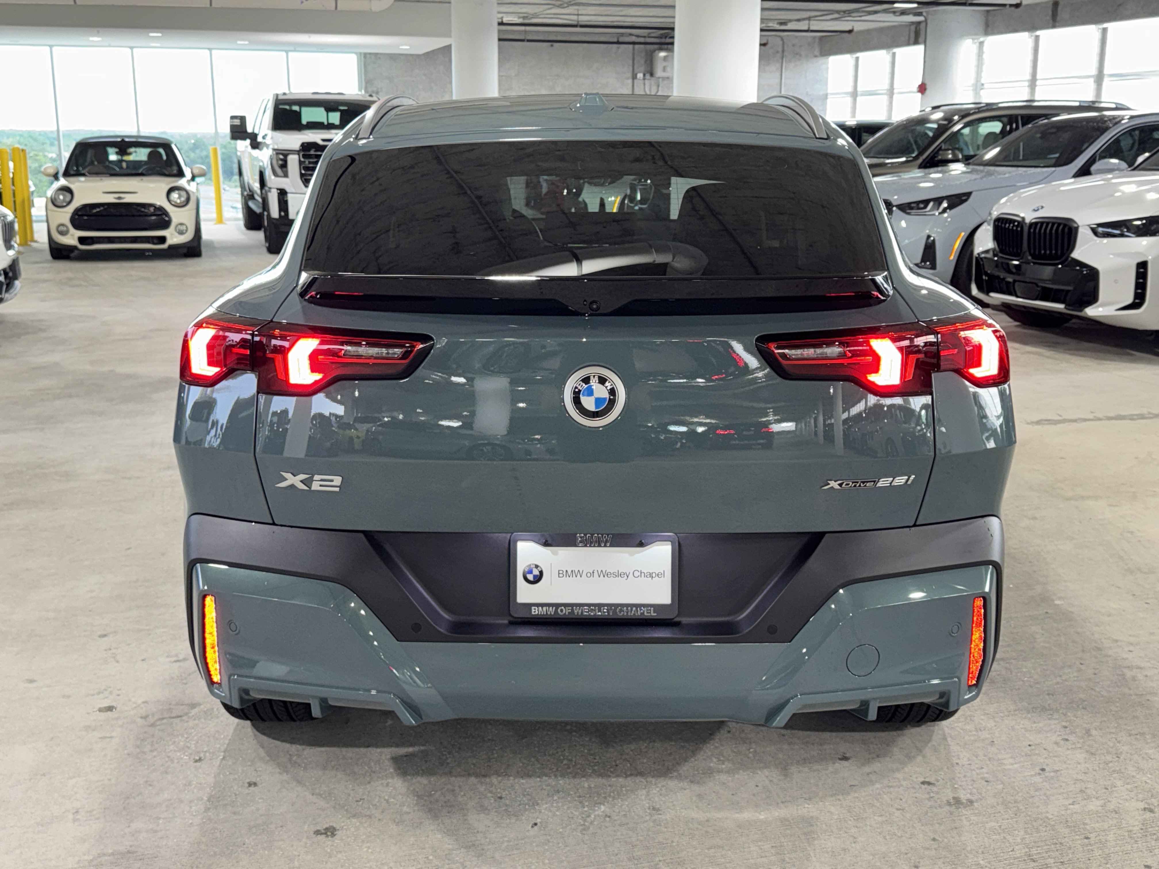Used 2025 BMW X2 xDrive28i w/ Premium Package AWD/4WD image 7