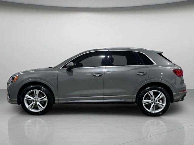 Used 2020 Audi Q3 2.0T Premium w/ Convenience Package AWD/4WD image 7