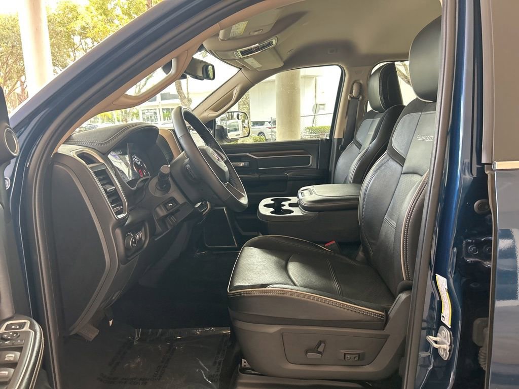 Used 2022 RAM 2500 Laramie AWD/4WD image 5