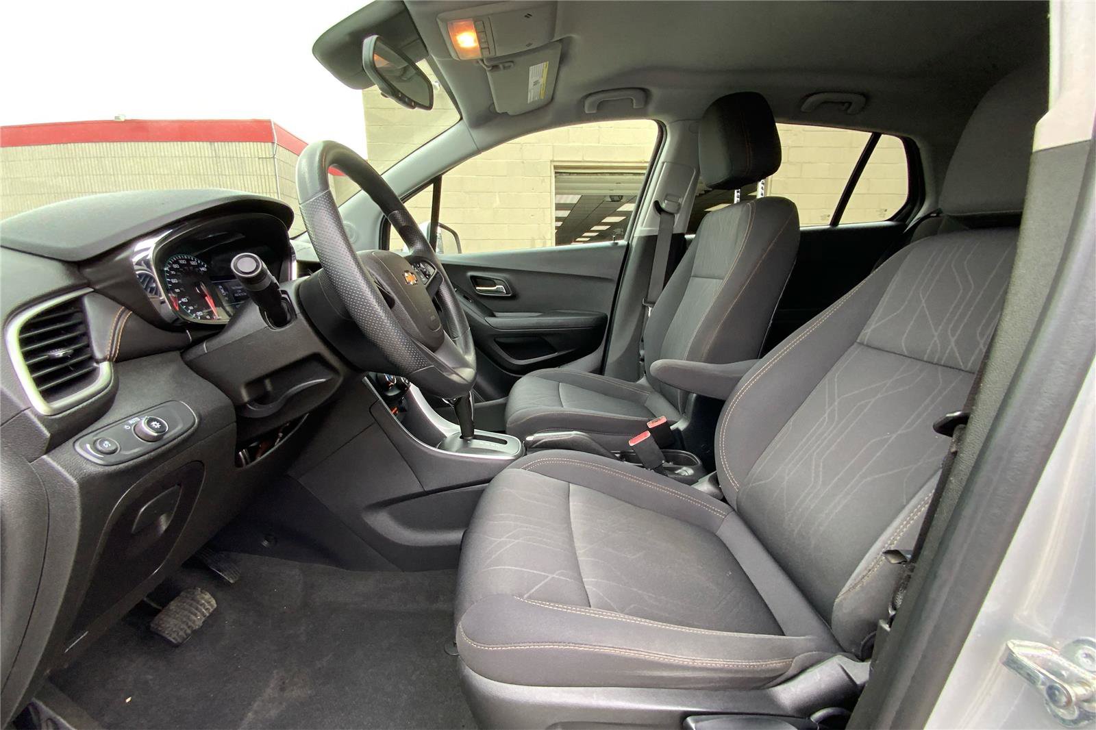 Used 2019 Chevrolet Trax LT image 10