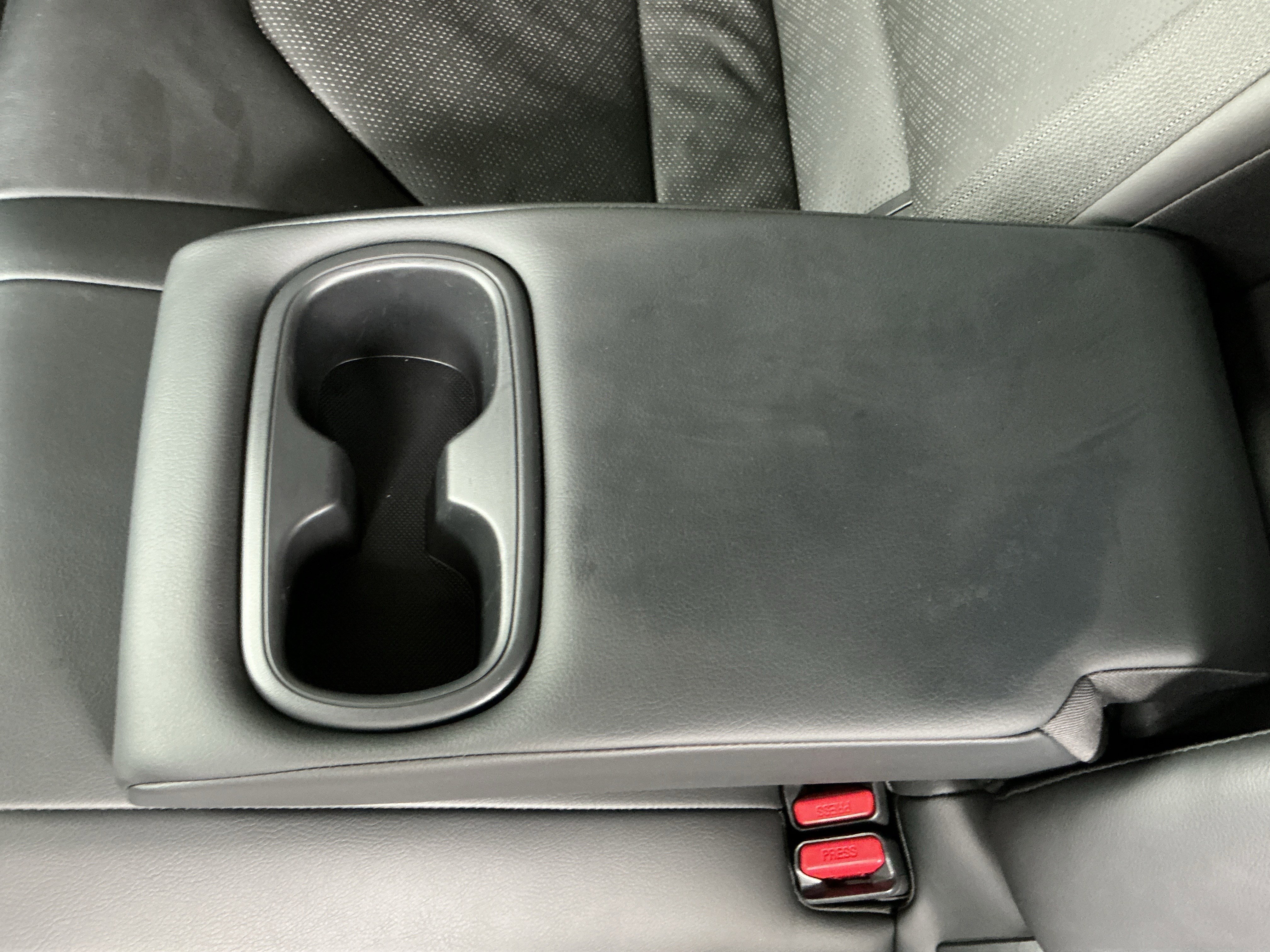 Used 2023 Toyota Camry XSE image 29