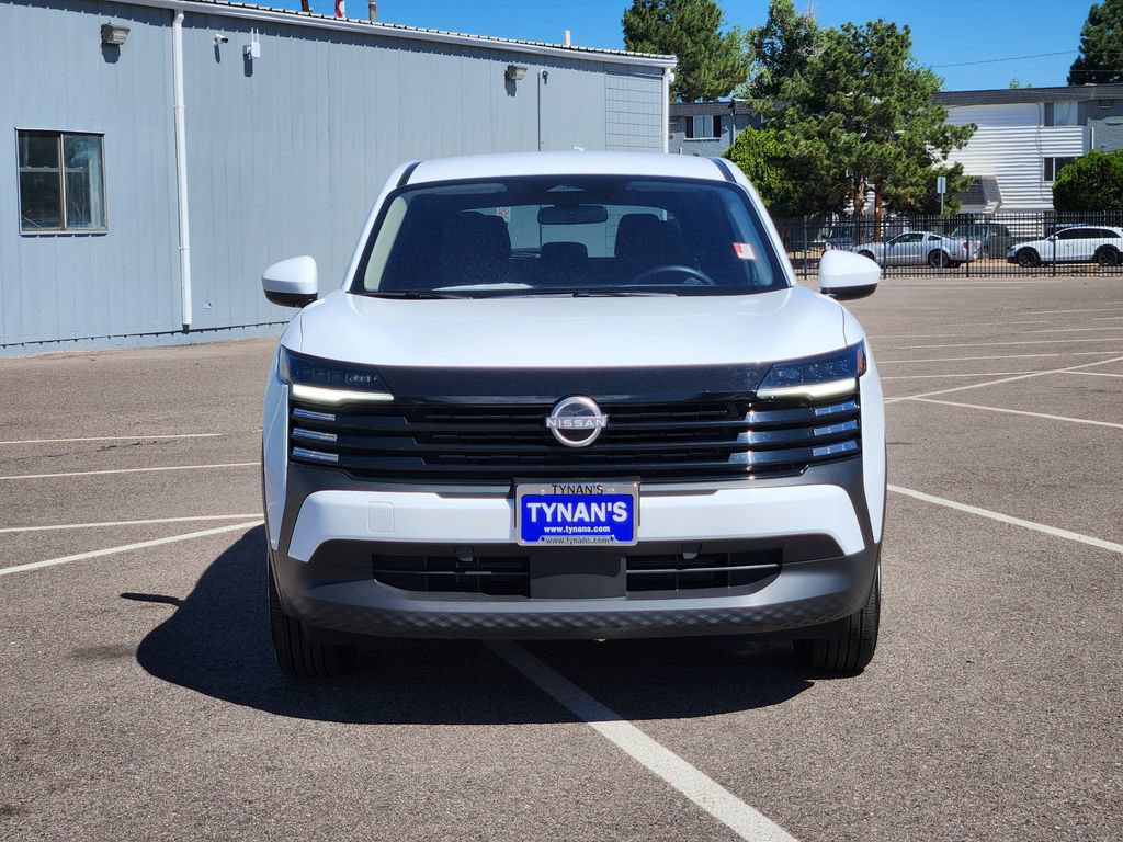 Certified 2025 Nissan Kicks SV AWD/4WD image 2