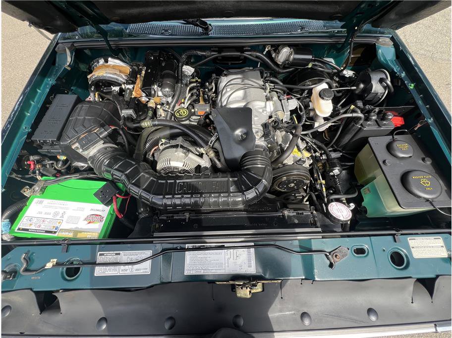 Used 1994 Ford Explorer 4WD 4-Door image 36