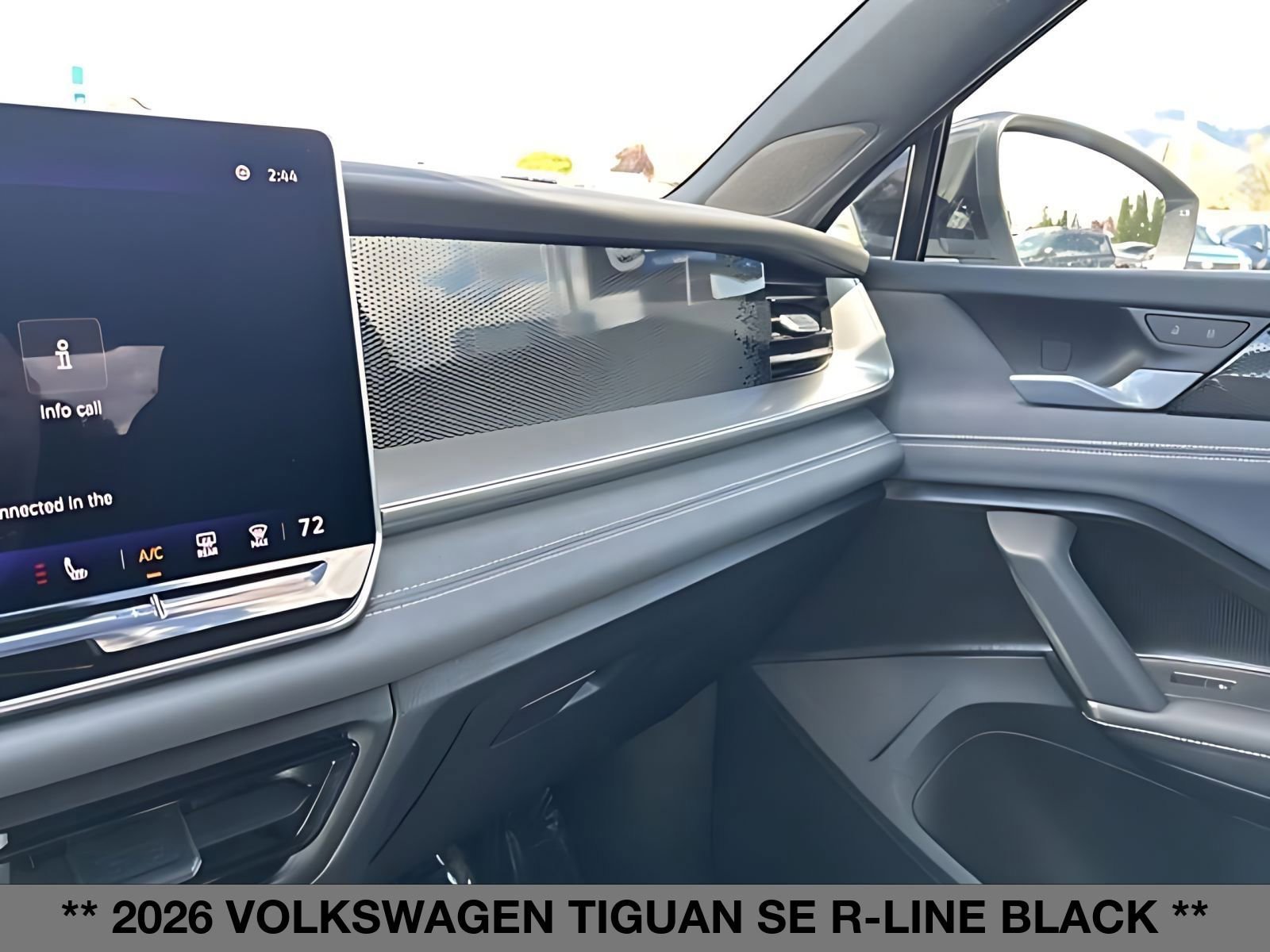 New 2026 Volkswagen Tiguan SE R-Line AWD/4WD image 38