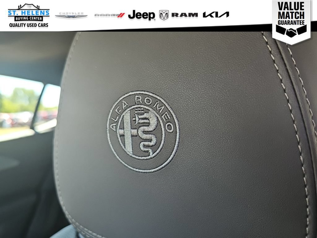 Used 2024 Alfa Romeo Tonale Veloce AWD/4WD image 15