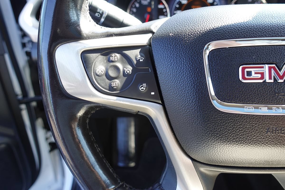 Used 2019 GMC Acadia Denali w/ Technology Package FWD image 57