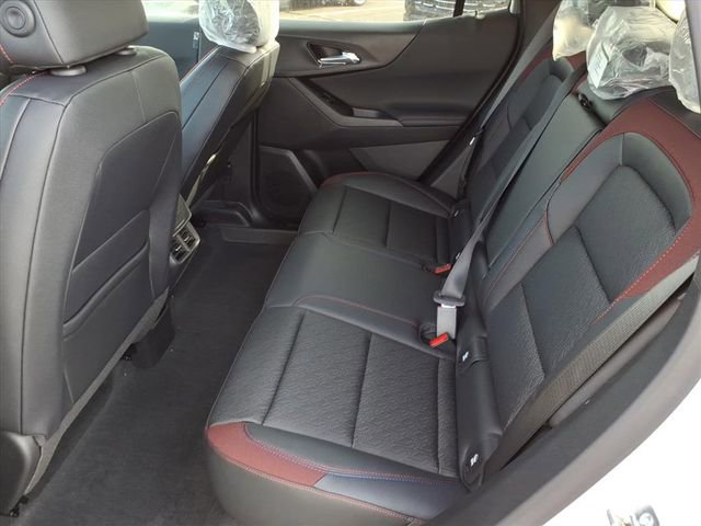 New 2026 Chevrolet Equinox RS w/ Safety and Technology Package AWD/4WD image 10