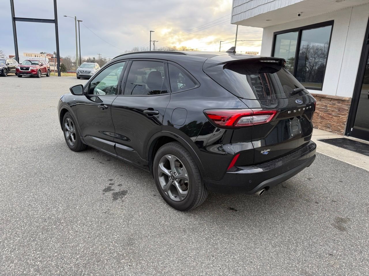 Used 2023 Ford Escape ST-Line w/ Tech Pack #1 image 6