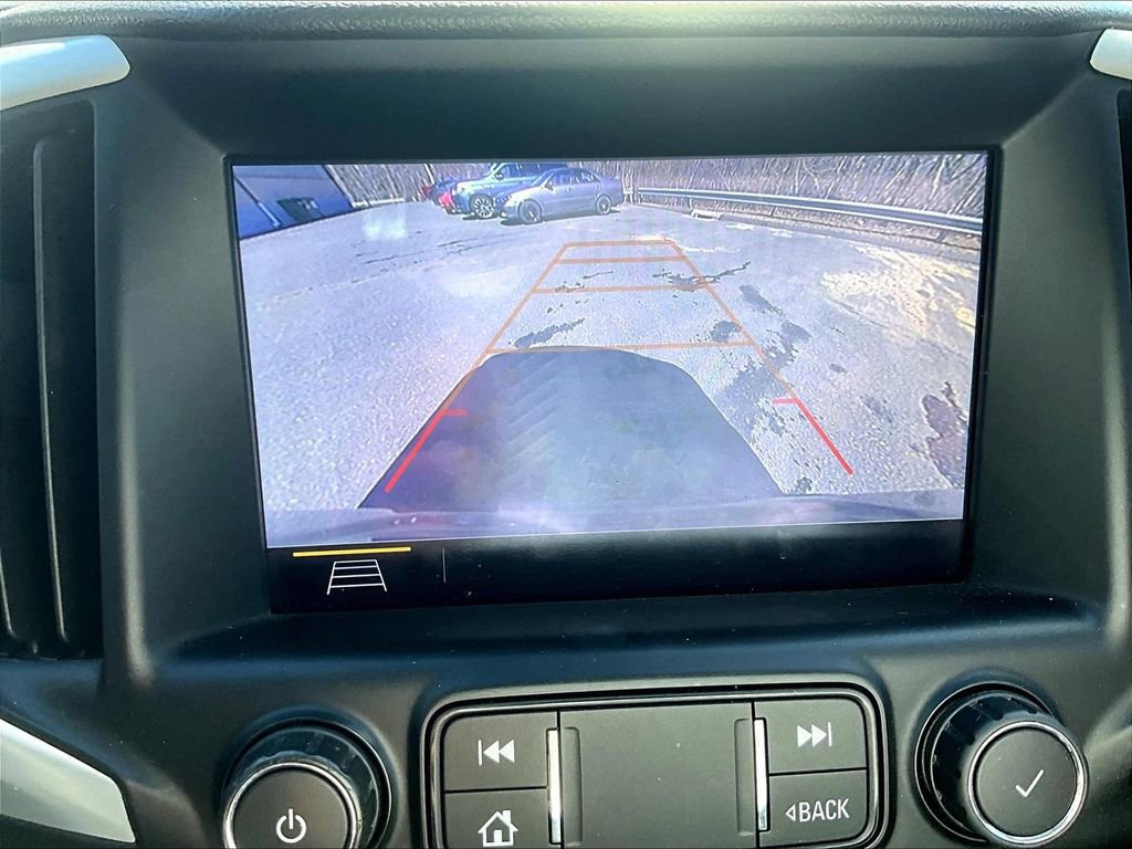 Used 2020 GMC Terrain SLT image 17