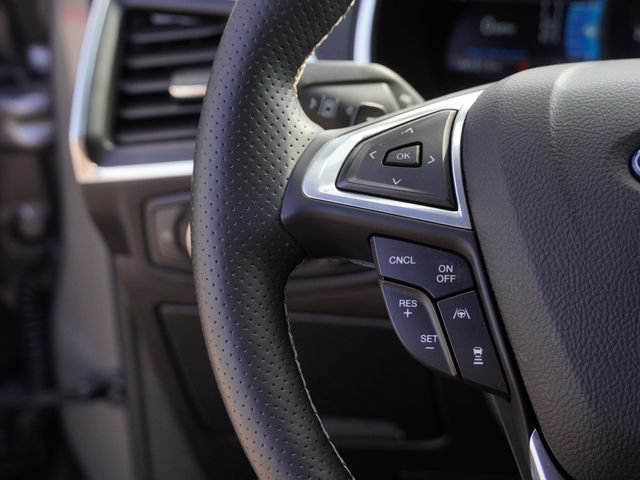 Used 2021 Ford Edge ST w/ Equipment Group 401A AWD/4WD image 31