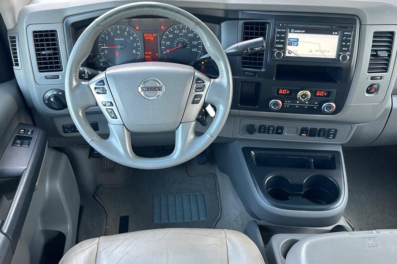 Used 2019 Nissan NV 3500 SL RWD image 15