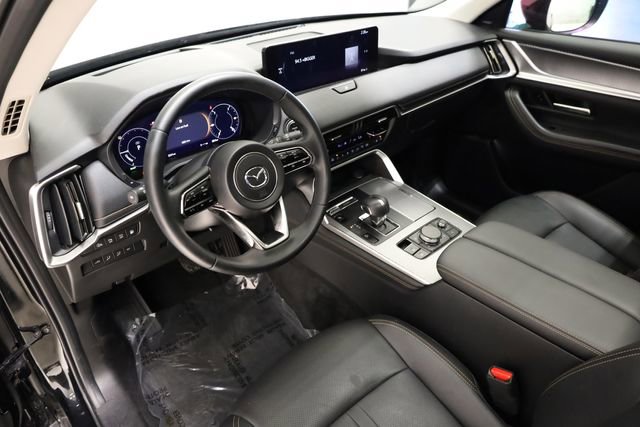 Used 2025 MAZDA CX-70 Plug-In Hybrid w/ Premium Pkg image 12