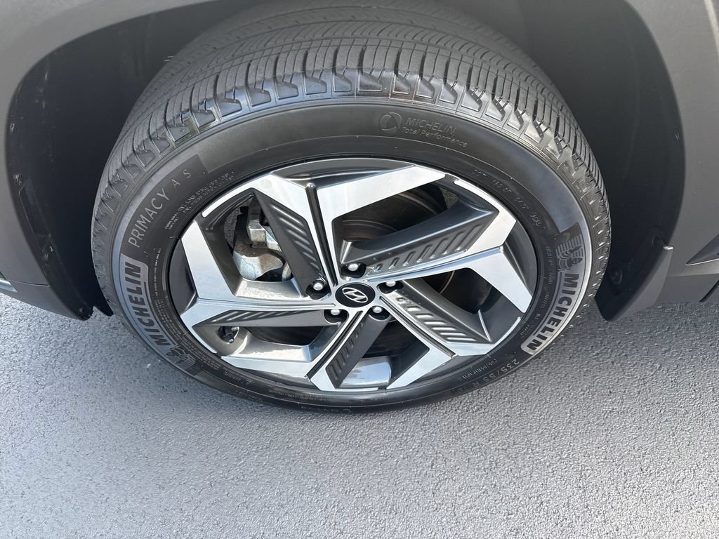Certified 2024 Hyundai Tucson Limited AWD/4WD image 38