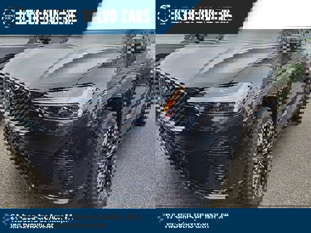 New 2026 Volvo XC60 B5 Plus w/ Protection Package Premier