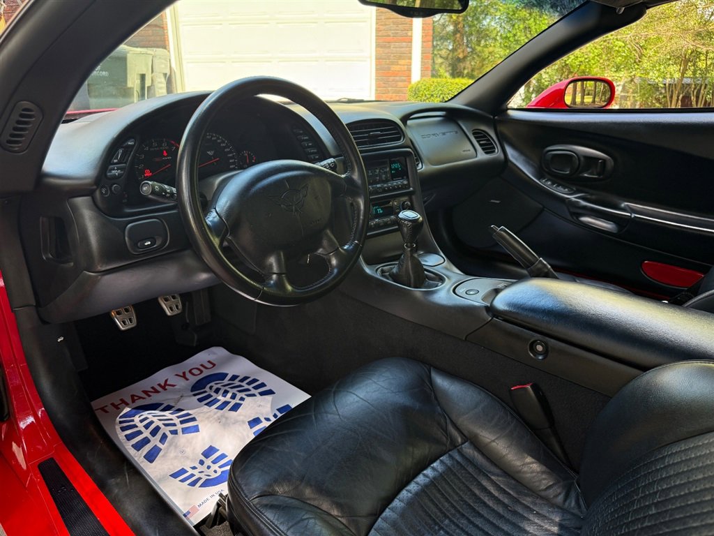 Used 2002 Chevrolet Corvette Z06 w/ Memory Pkg RWD image 47