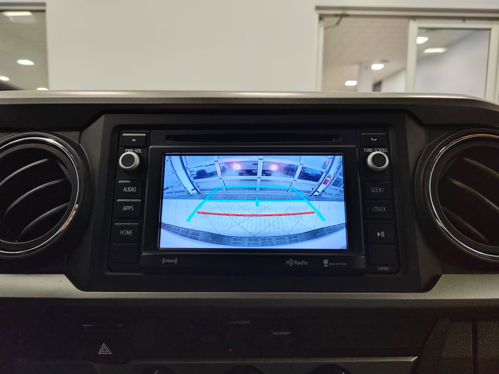 Used 2017 Toyota Tacoma SR5 image 21