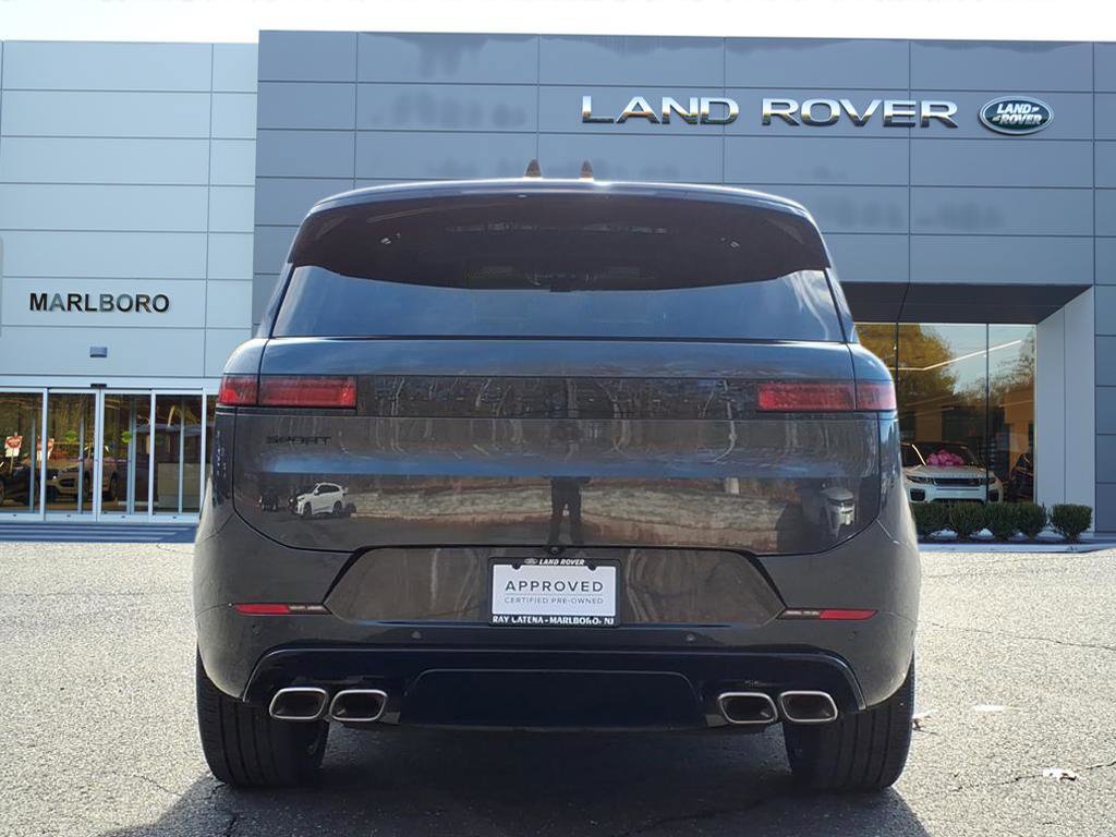 Certified 2025 Land Rover Range Rover Sport Dynamic SE image 7