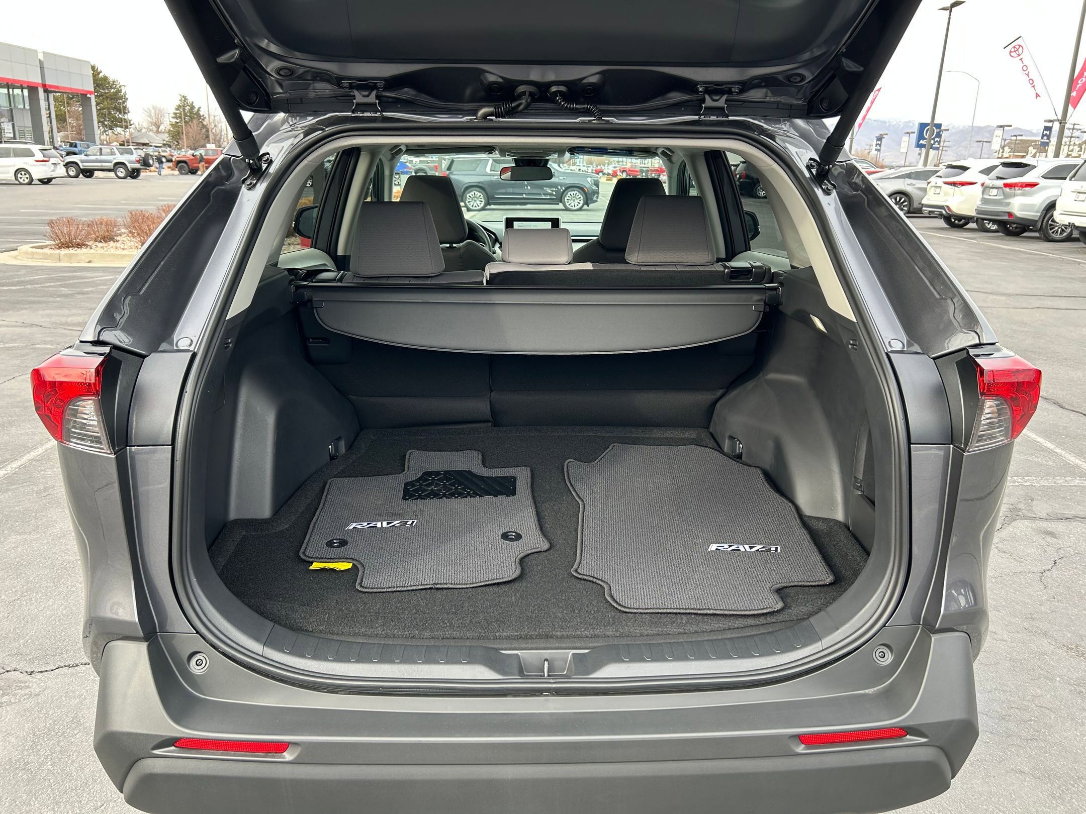 Certified 2025 Toyota RAV4 XLE w/ Convenience Package image 24