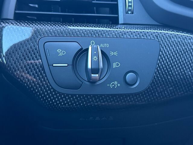 Used 2024 Audi S4 Premium Plus w/ Premium Plus Package image 32