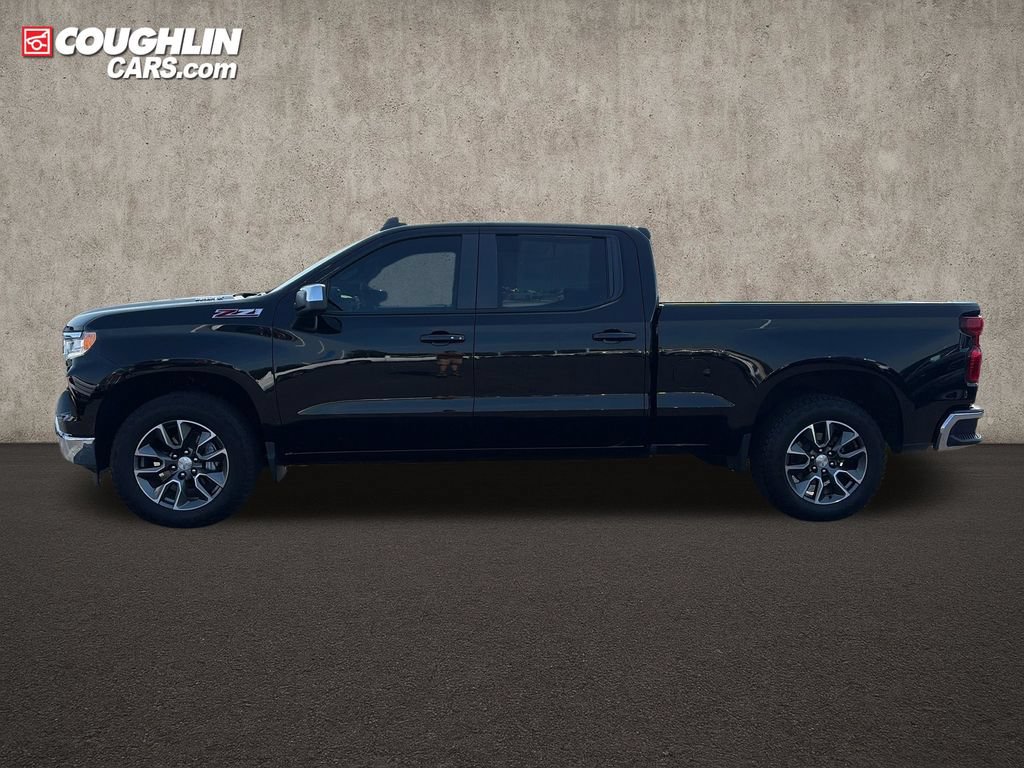 Used 2024 Chevrolet Silverado 1500 LT w/ Z71 Off-Road Package AWD/4WD image 6