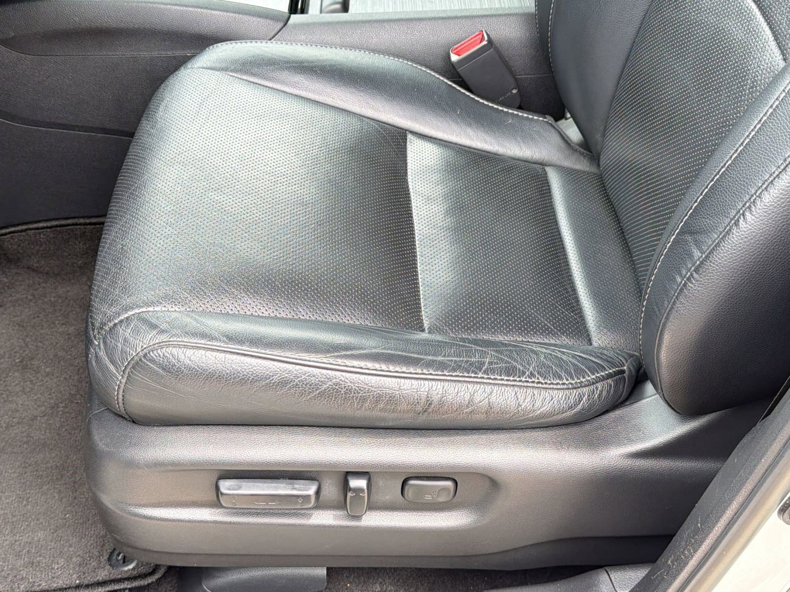 Used 2016 Honda Pilot Elite image 14