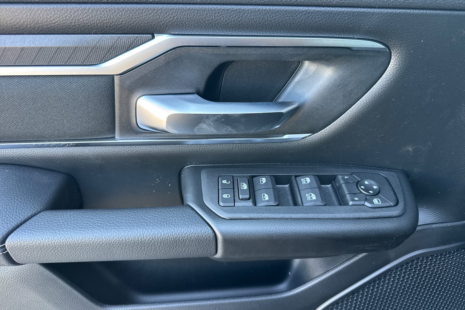 New 2026 RAM 1500 Big Horn AWD/4WD image 10
