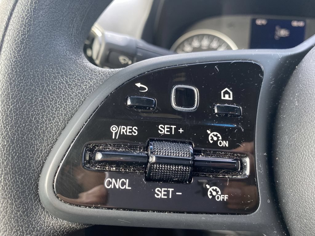 Used 2024 Mercedes-Benz Sprinter 2500 image 13