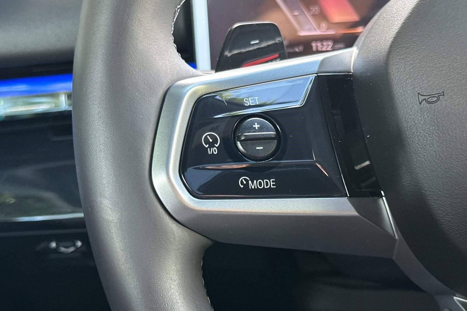 Used 2026 BMW 540i xDrive w/ M Sport Package AWD/4WD image 30