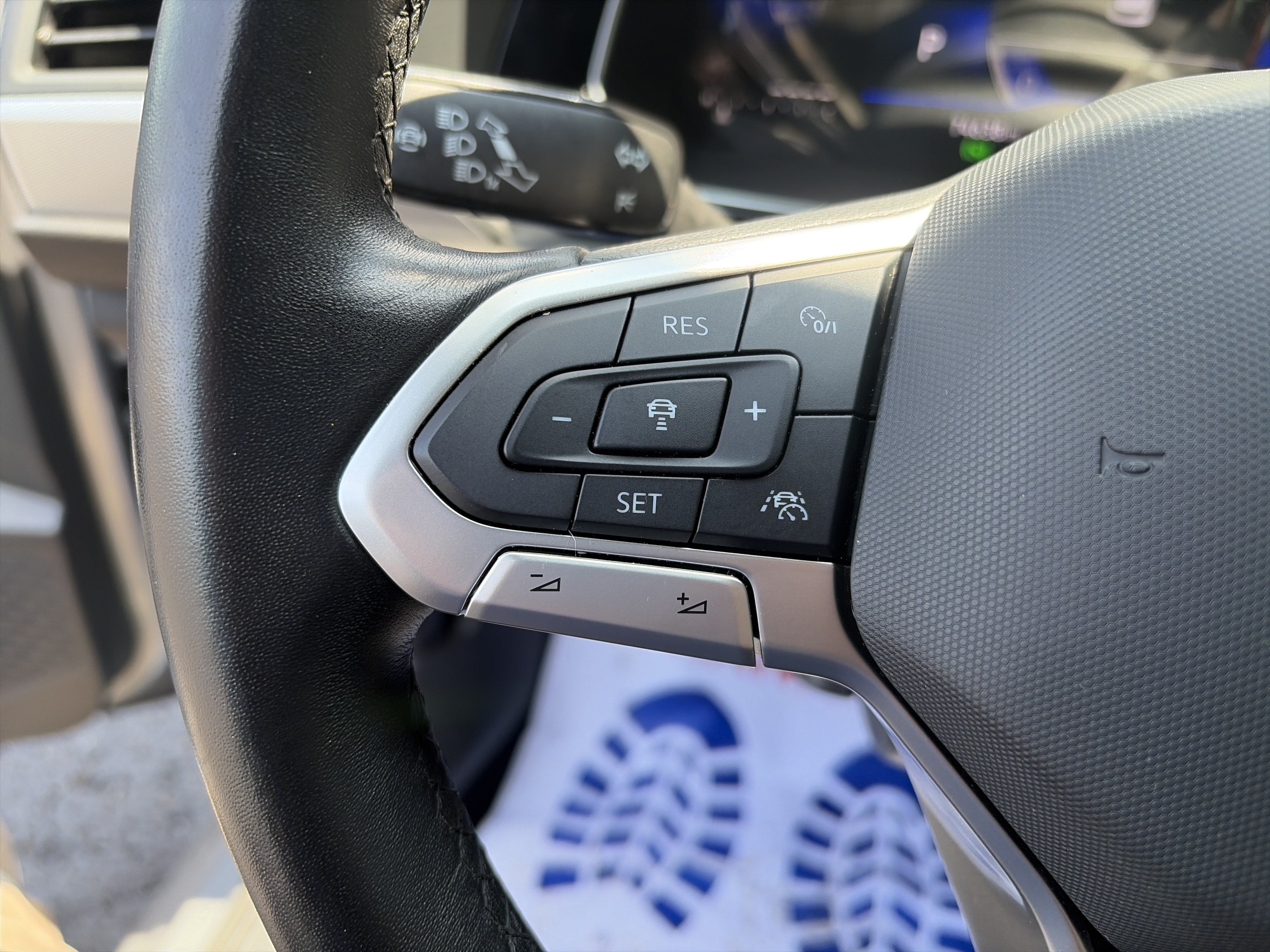 Used 2023 Volkswagen Jetta Sport FWD image 26