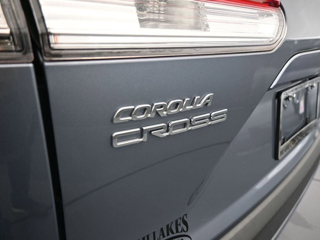 Used 2023 Toyota Corolla Cross L image 37