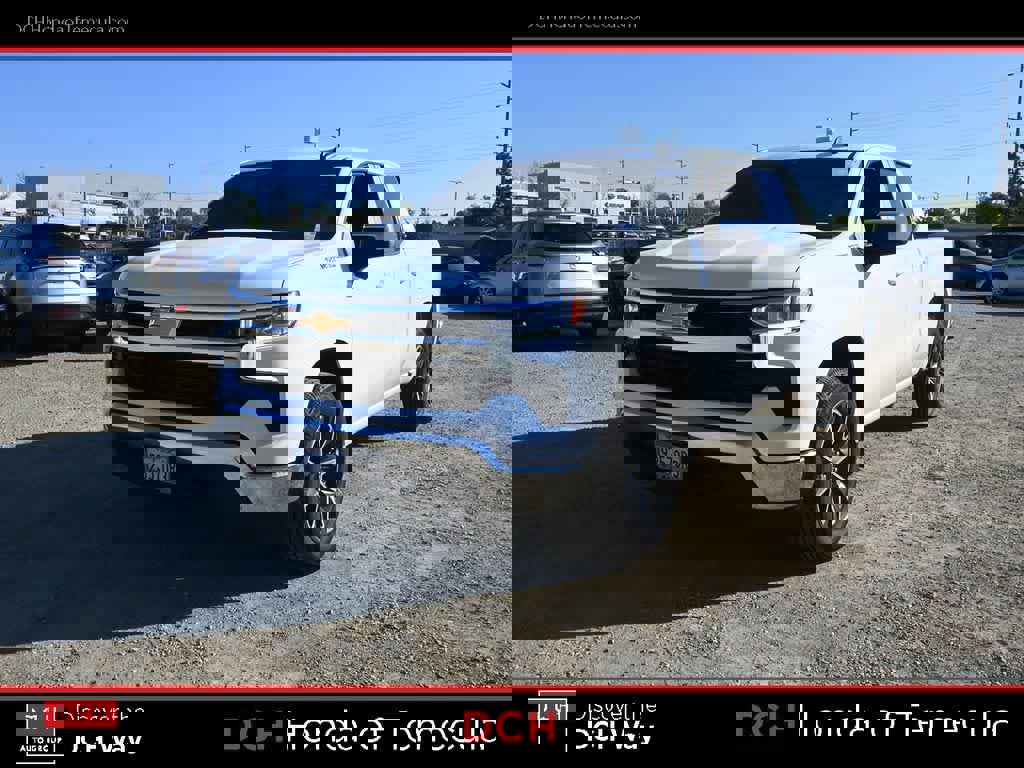 Used 2023 Chevrolet Silverado 1500 LT image 1