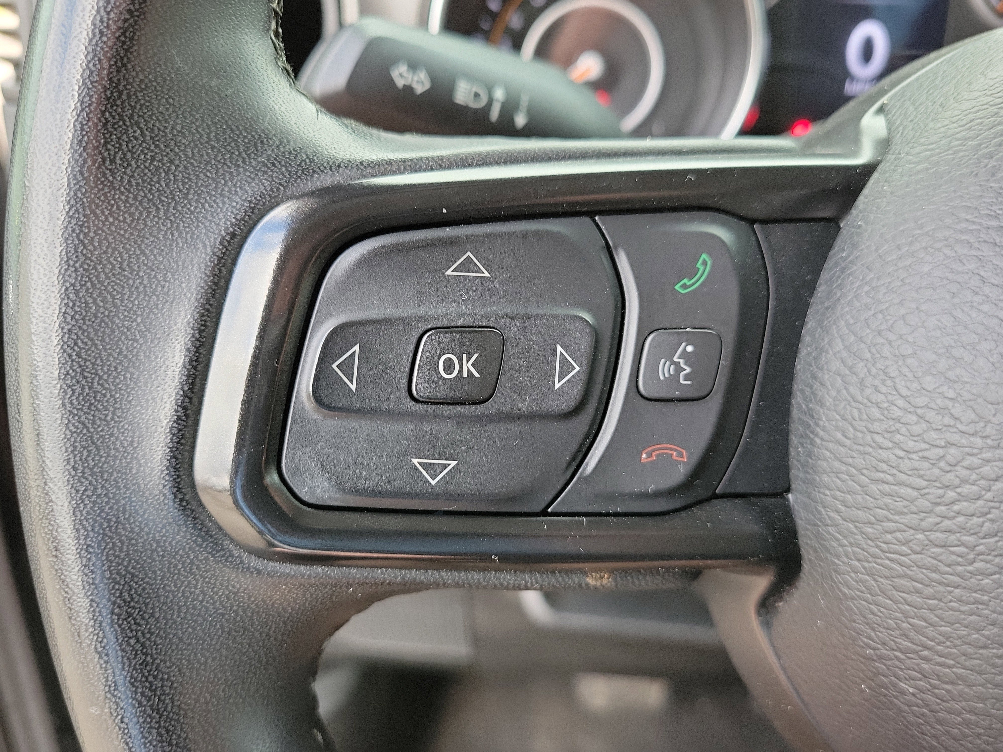 Used 2023 Jeep Gladiator Sport image 22