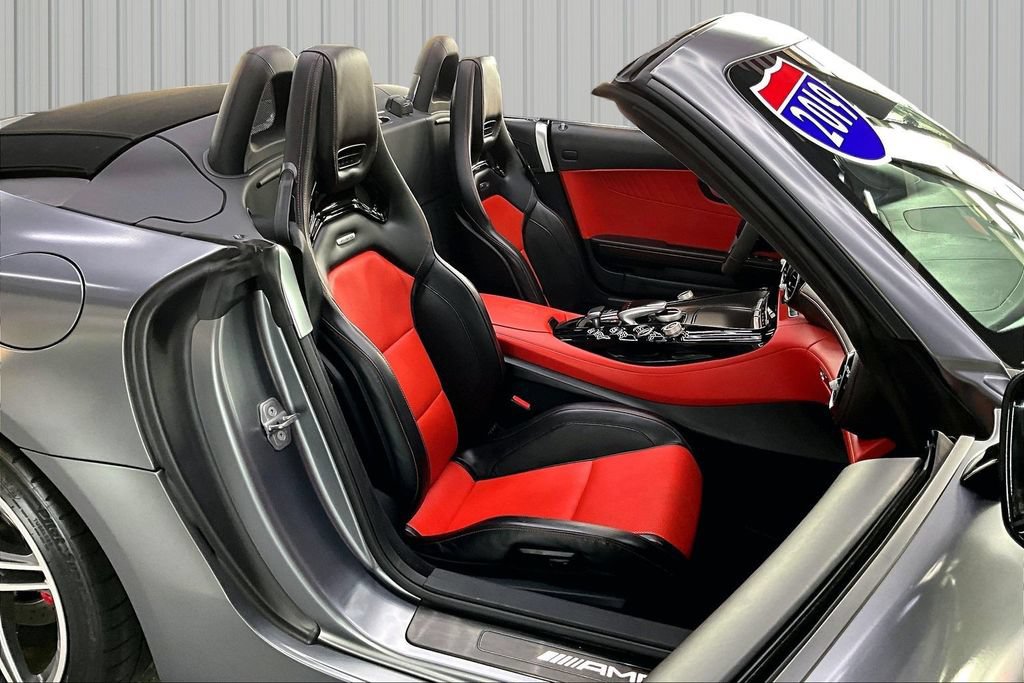 Used 2019 Mercedes-Benz AMG GT C image 27