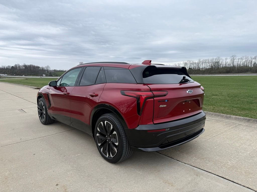 Used 2024 Chevrolet Blazer EV RS image 8