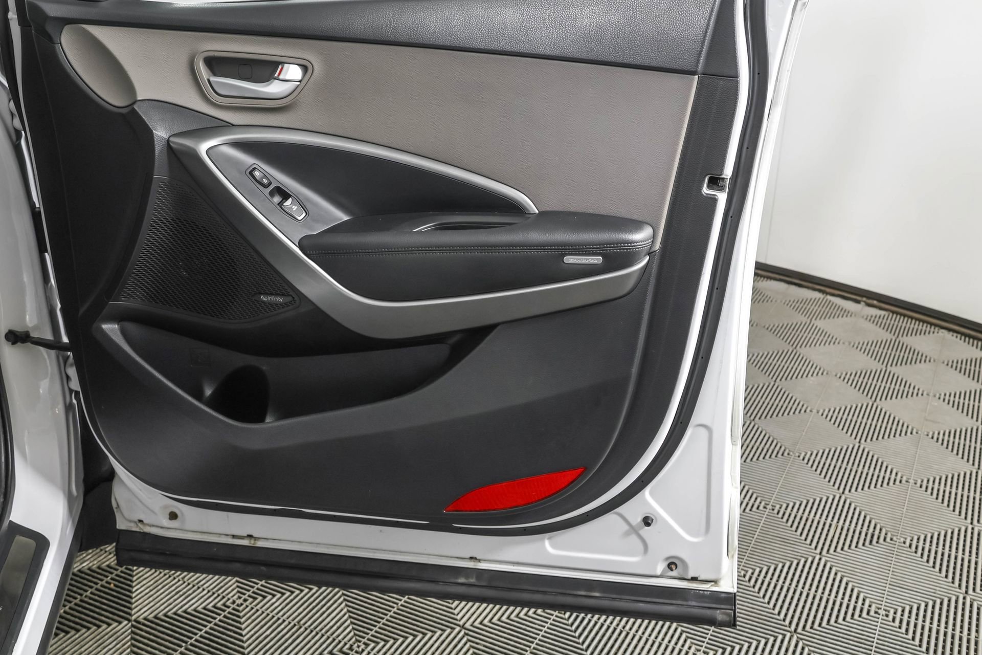 Used 2017 Hyundai Santa Fe Sport w/ 2.0T Ultimate Tech Package 05 image 49