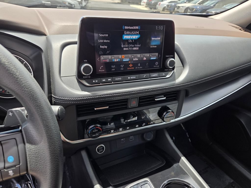 Used 2023 Nissan Rogue SV FWD image 20