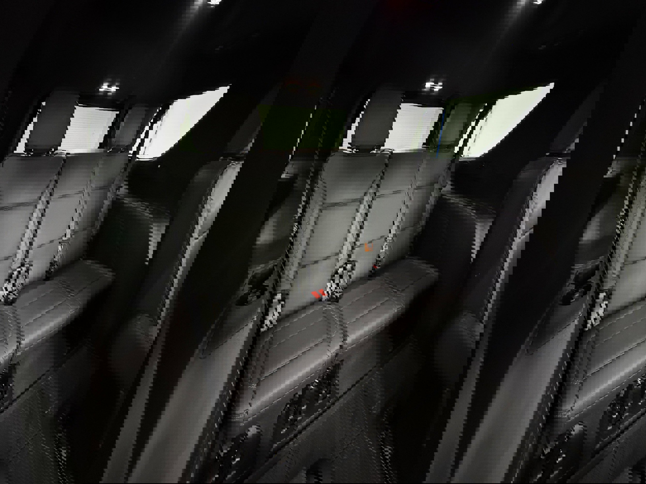 Used 2021 GMC Yukon Denali w/ Denali Premium Package image 28