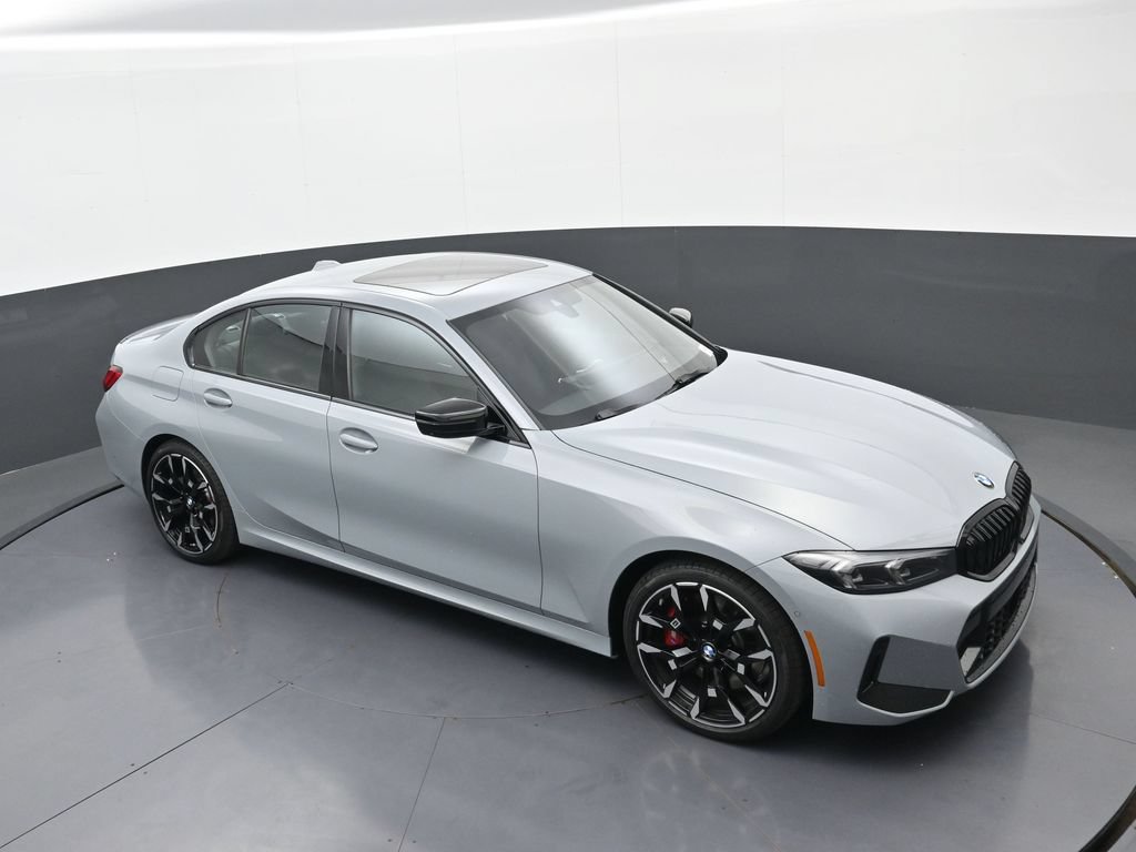 New 2026 BMW 330i xDrive Sedan w/ M Sport Package AWD/4WD image 30