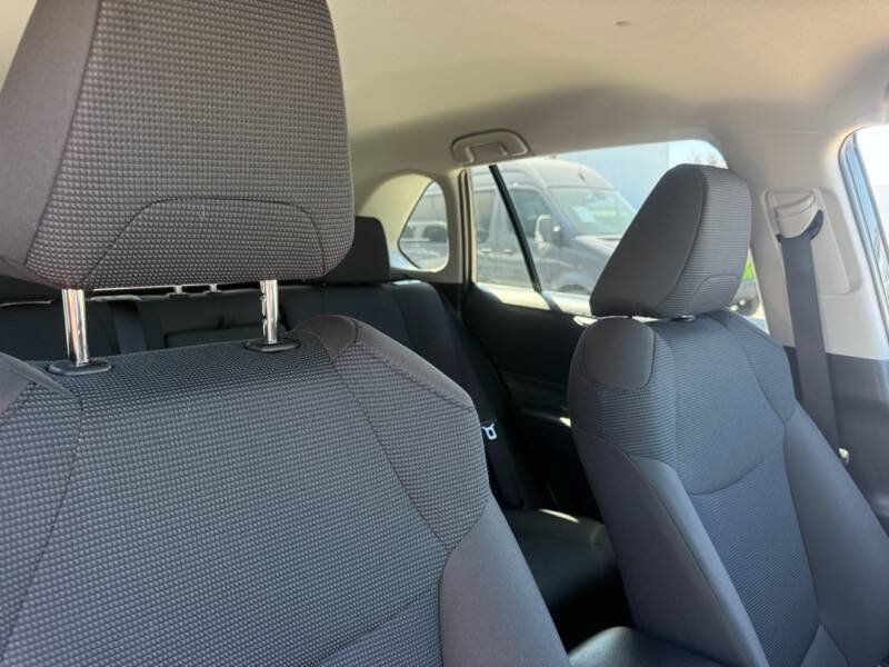 Used 2025 Toyota RAV4 LE FWD image 11