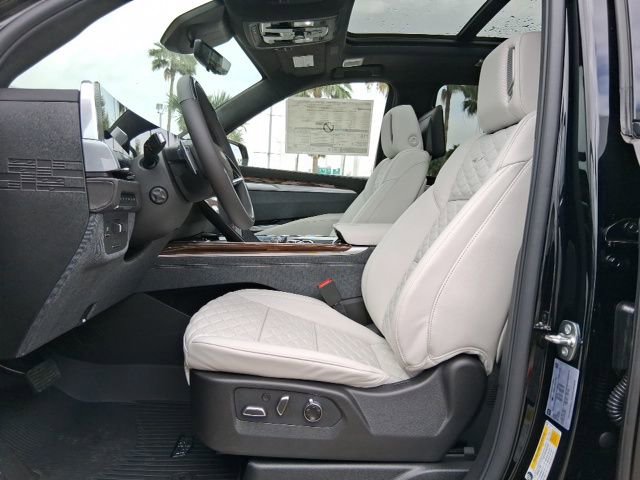 New 2026 Cadillac Escalade ESV Platinum Sport AWD/4WD image 21